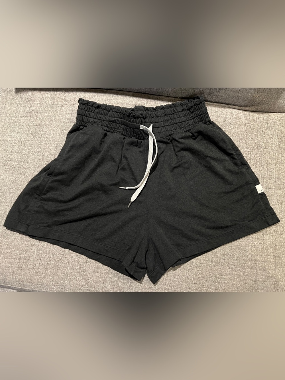 Vuori Halo Boxy Short Women's DreamKnit Shorts, Black Heather - Picture 10 of 16